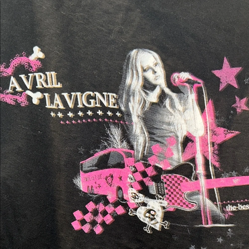Avril Lavigne Black and Pink Kids Graphic Tee size 14-16 - Picture 2 of 9